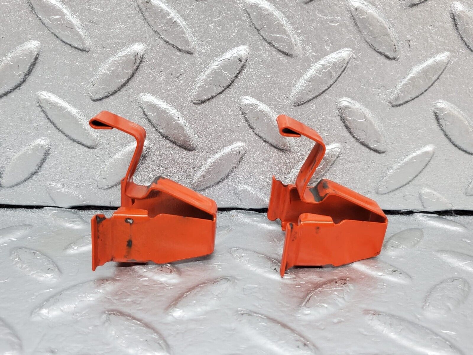 45361 Mercedes-Benz W124 220E Rear Seat Holder