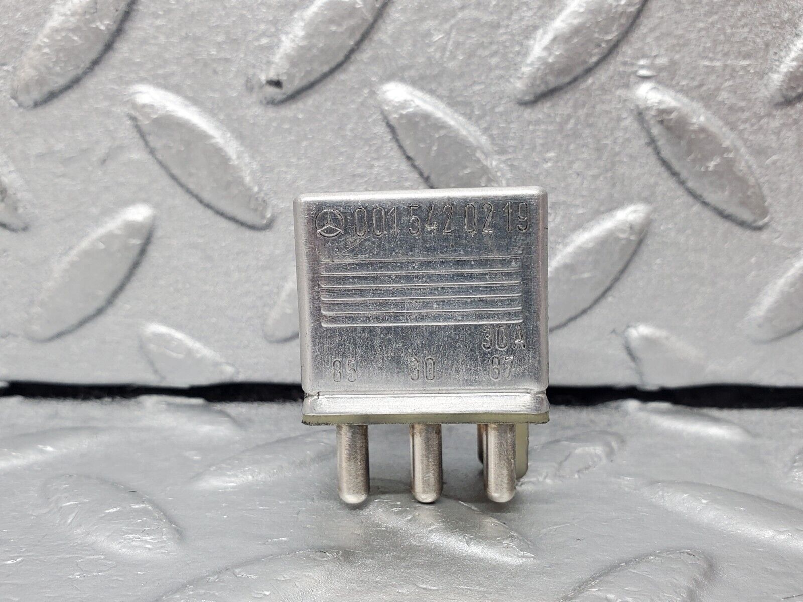 45535 Mercedes-Benz W126 420SE Multi Purpose Relay 0015420219