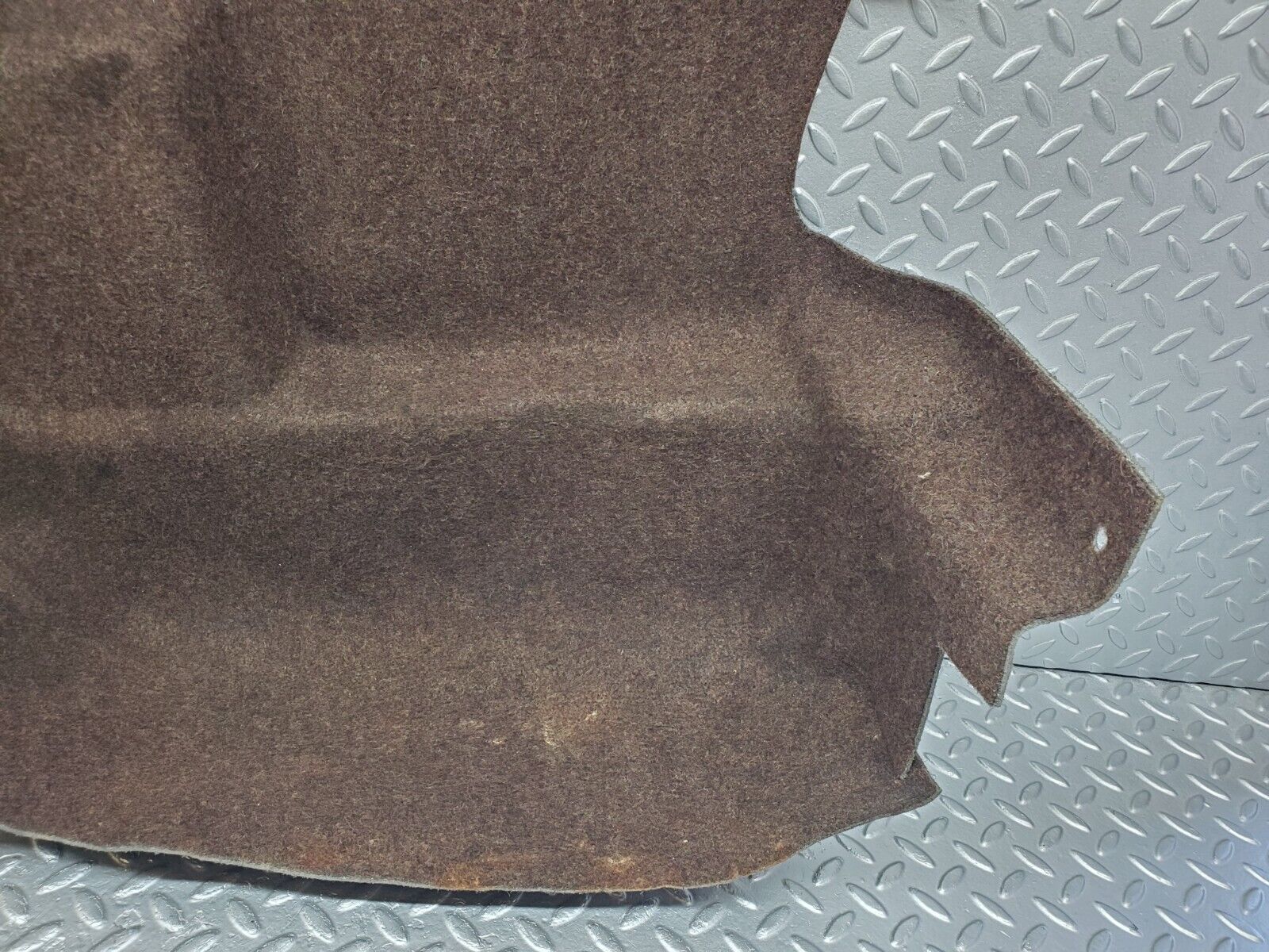 45716 Mercedes-Benz W126 420SE Trunk Cover Panel Right Side Brown