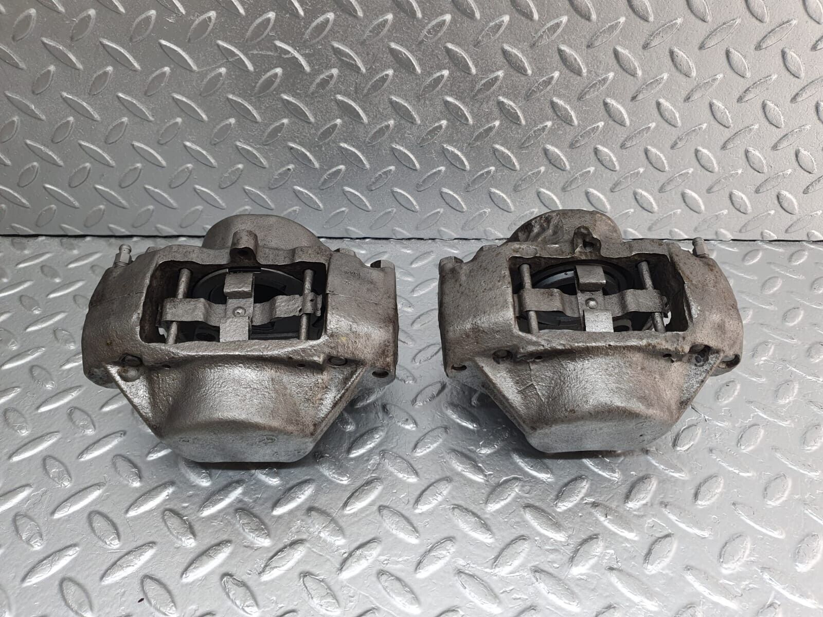 43624 Mercedes-Benz C123 230CE Coupe Front Brake Caliper Pair ATE 60