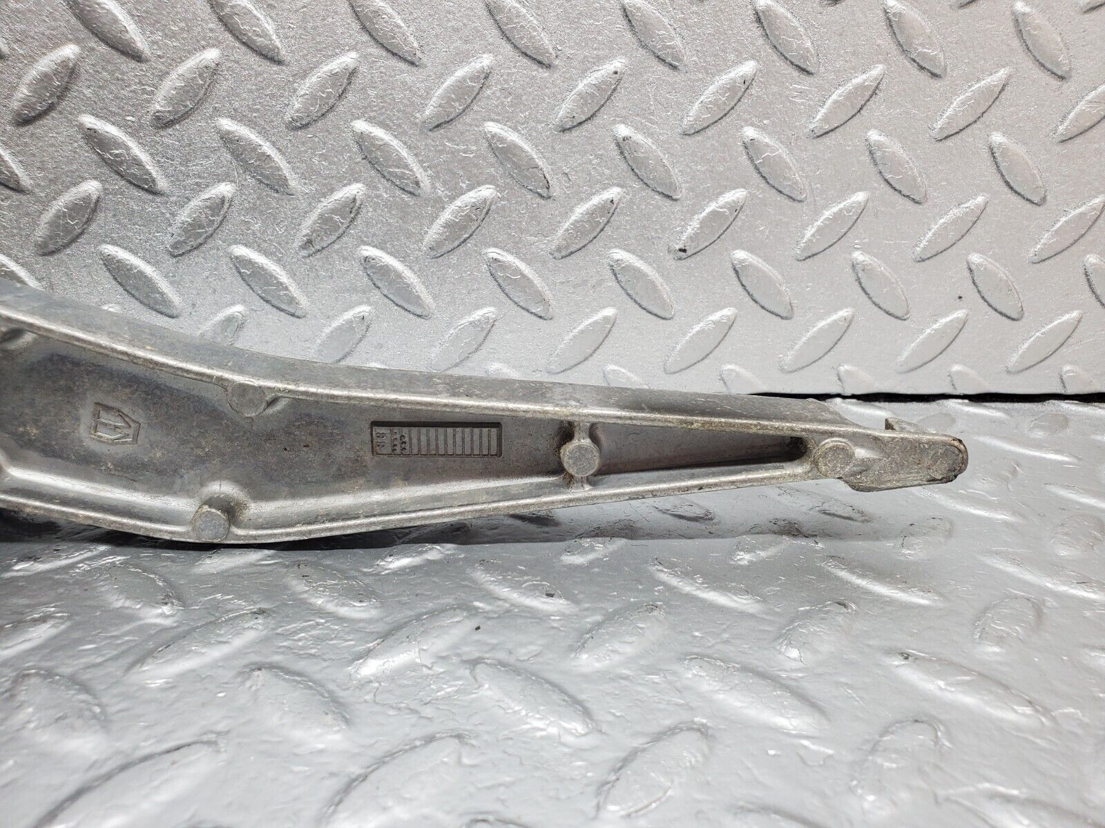 45579 Mercedes-Benz W126 420SE Brake Pedal Bracket 1262902419
