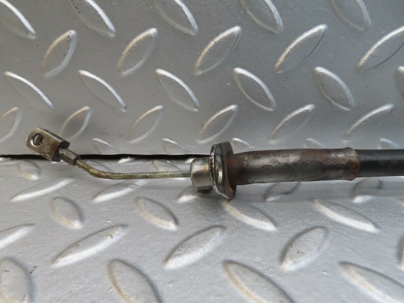 15753 Mercedes-Benz R107 450SL Handbrake Cable