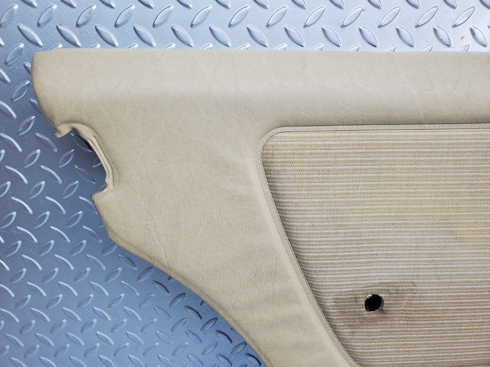 44380 Mercedes-Benz W123 280E Rear Left Door Card Beige