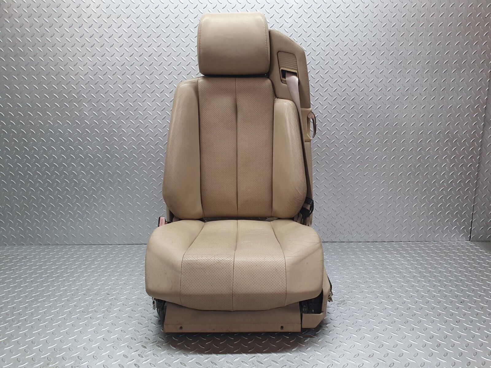 42420 Mercedes-Benz R129 320SL Coupe Electric Front Left Seat Leather Beige