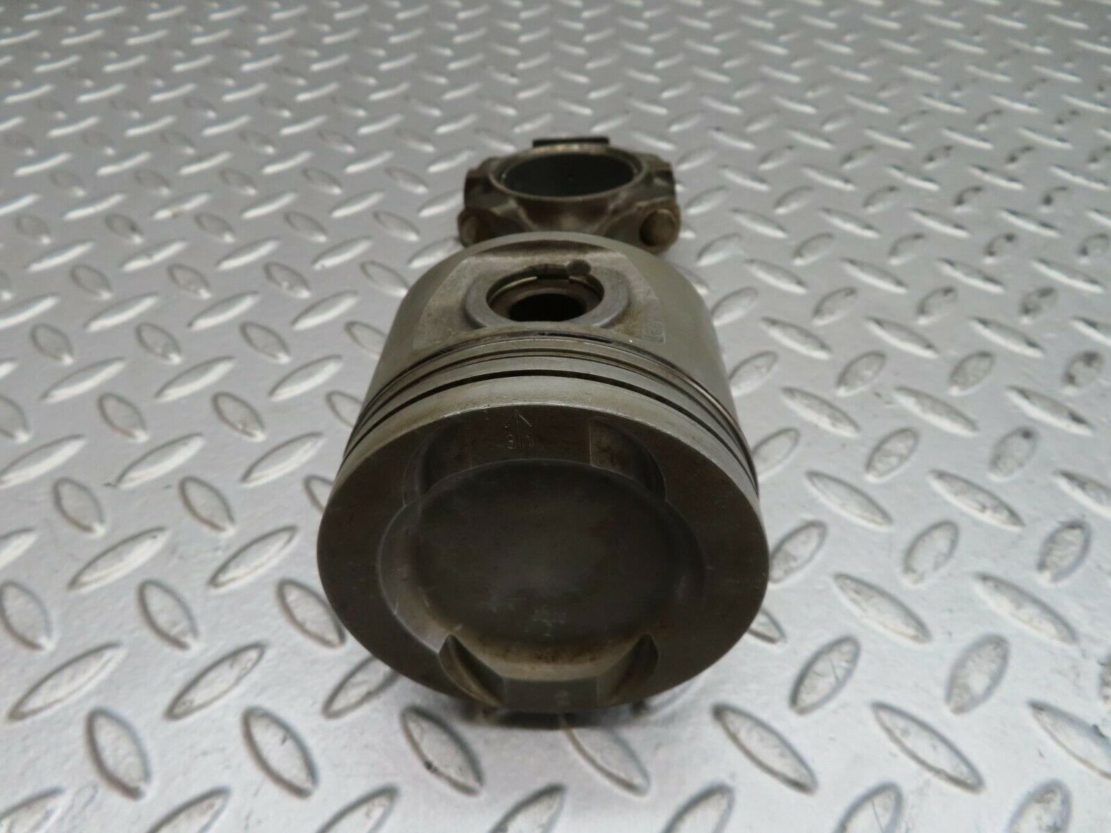 15779 Mercedes-Benz R107 450SL Piston With Connecting Rod 92.00 mm