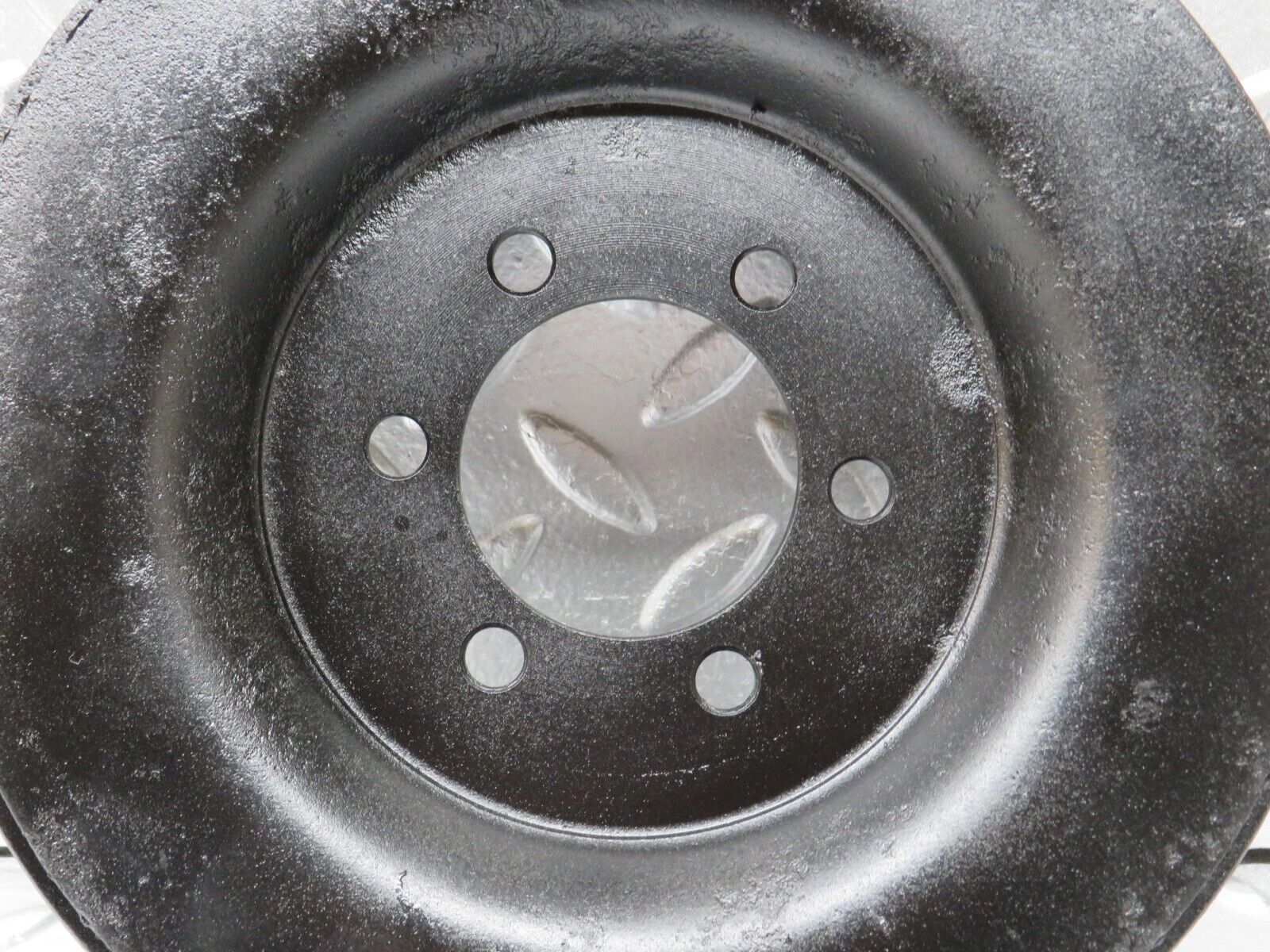 32984 Mercedes-Benz C107 R107 350 V8 Crankshaft Vibration Damper 1160300203