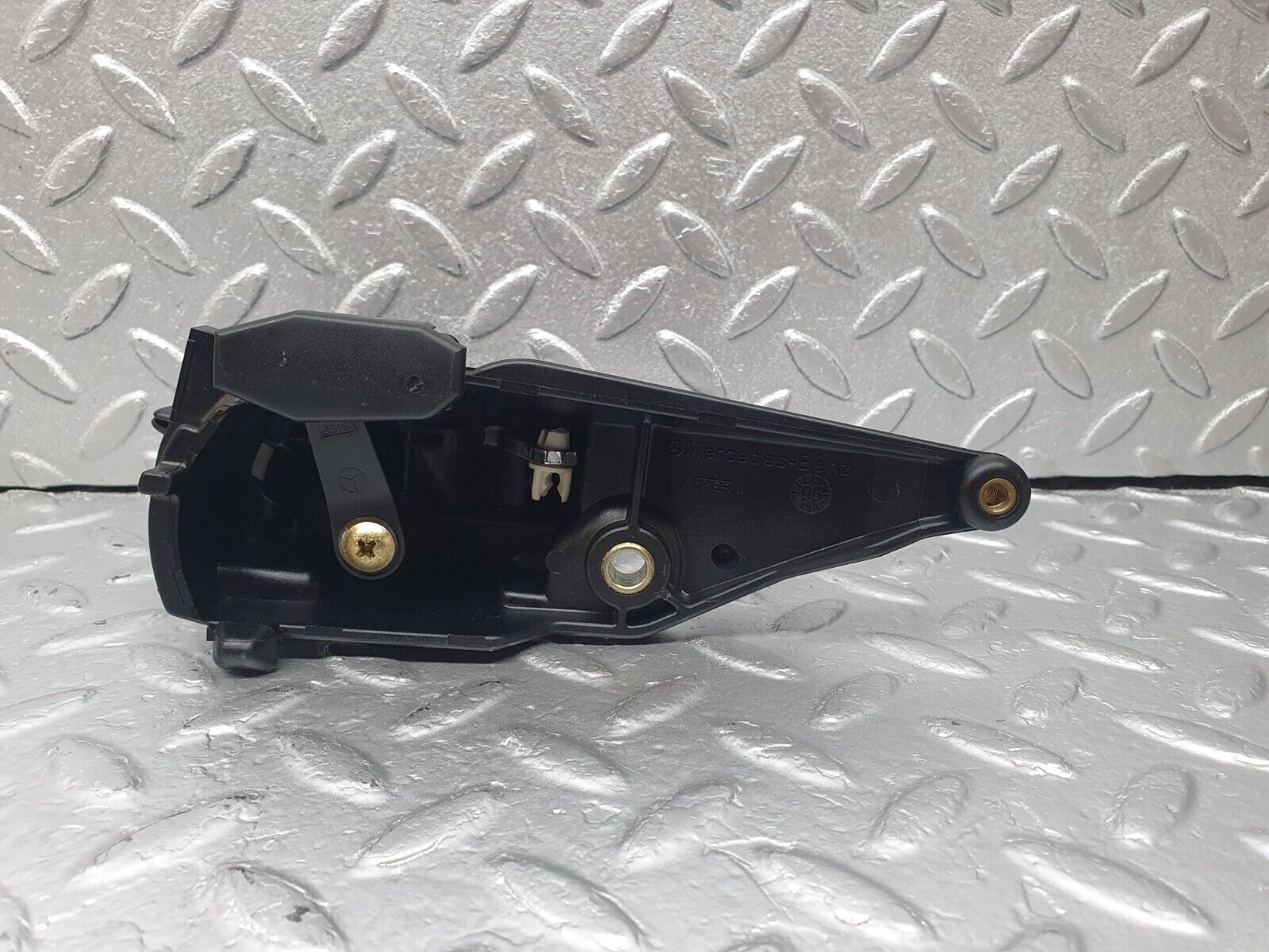 42477 Mercedes-Benz R129 320SL Coupe Left Door Interior Handle