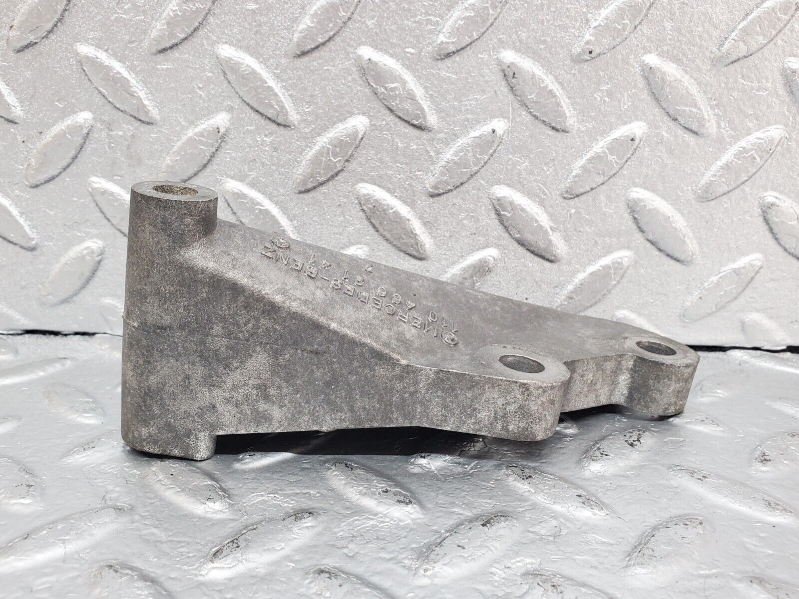 44401 Mercedes-Benz W123 280E Power Steering Pump Bracket 1104663141