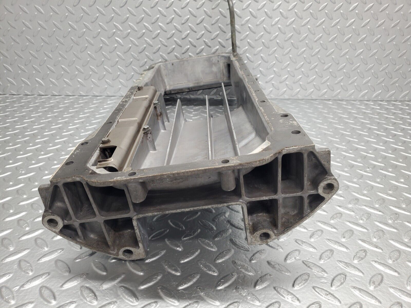 46292 Mercedes-Benz W126 420SE Oil Pan Oil Sump 1170140002