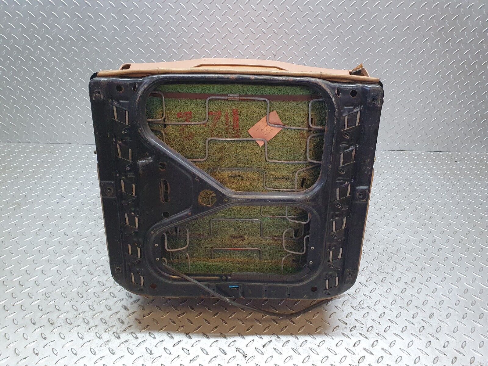 43813 Mercedes-Benz C126 380SEC Coupe Front Right Electric Passenger Seat Leather 1269101950