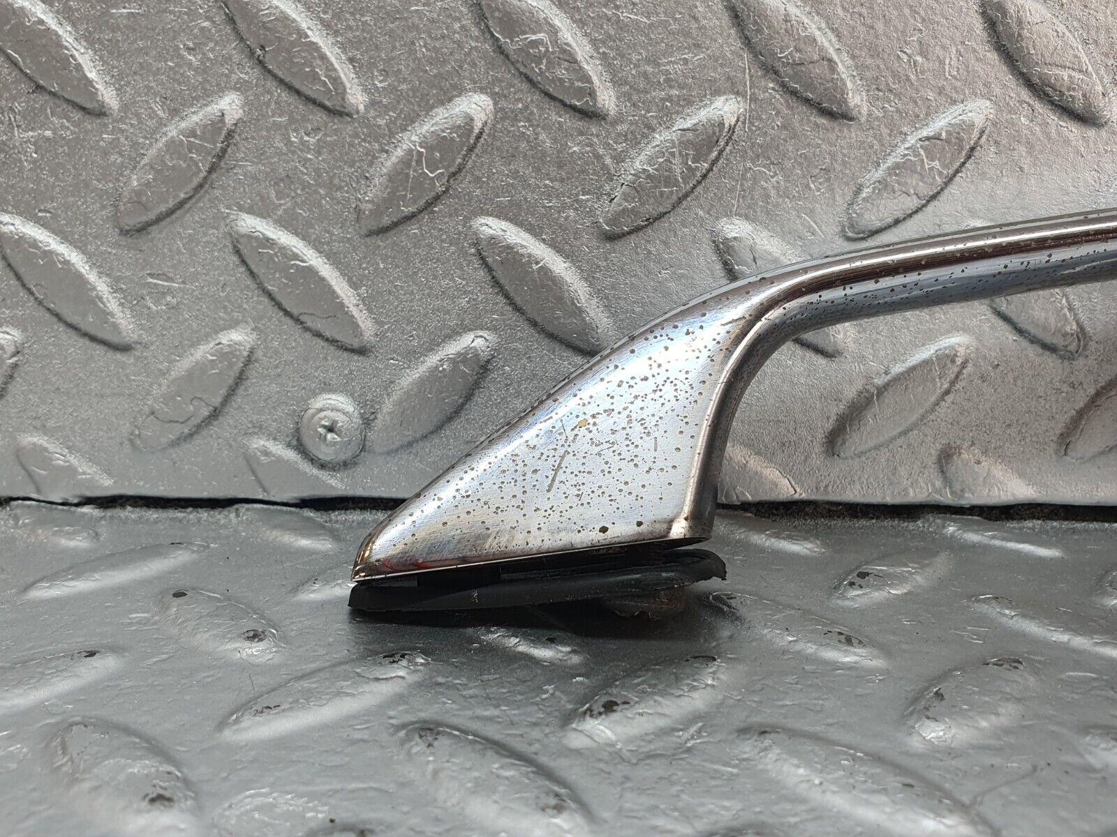 43161 Mercedes-Benz W108 280SE Rear Right Door Exterior Handle 1087661005 1087661202