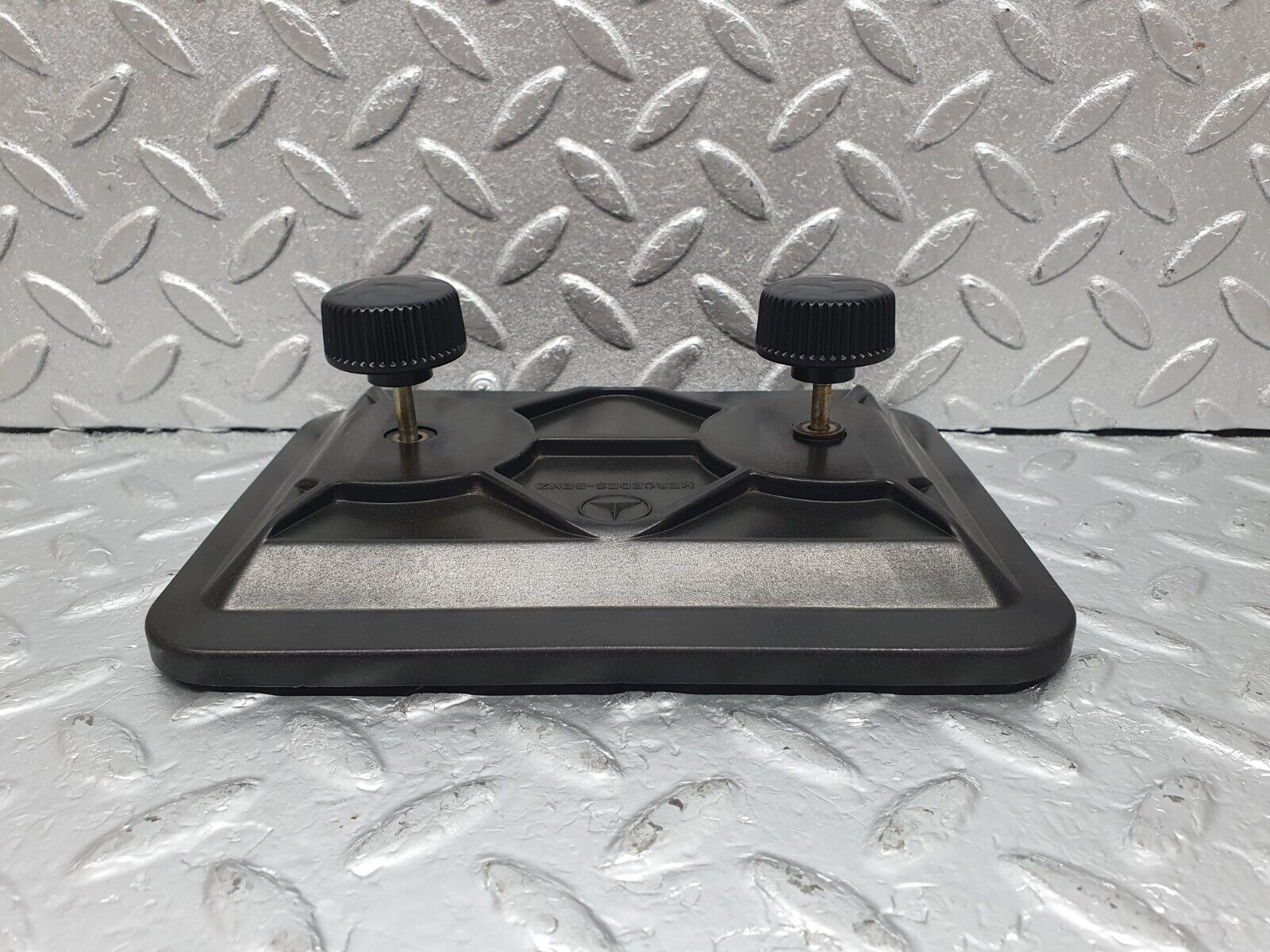 43908 Mercedes-Benz C123 230CE Coupe Fuse Box Cover Lid 1235400082 1235451000