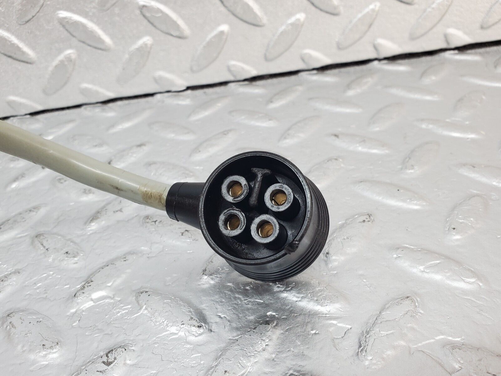 44419 Mercedes-Benz W123 280E Ignition Control Unit Cable 09961811