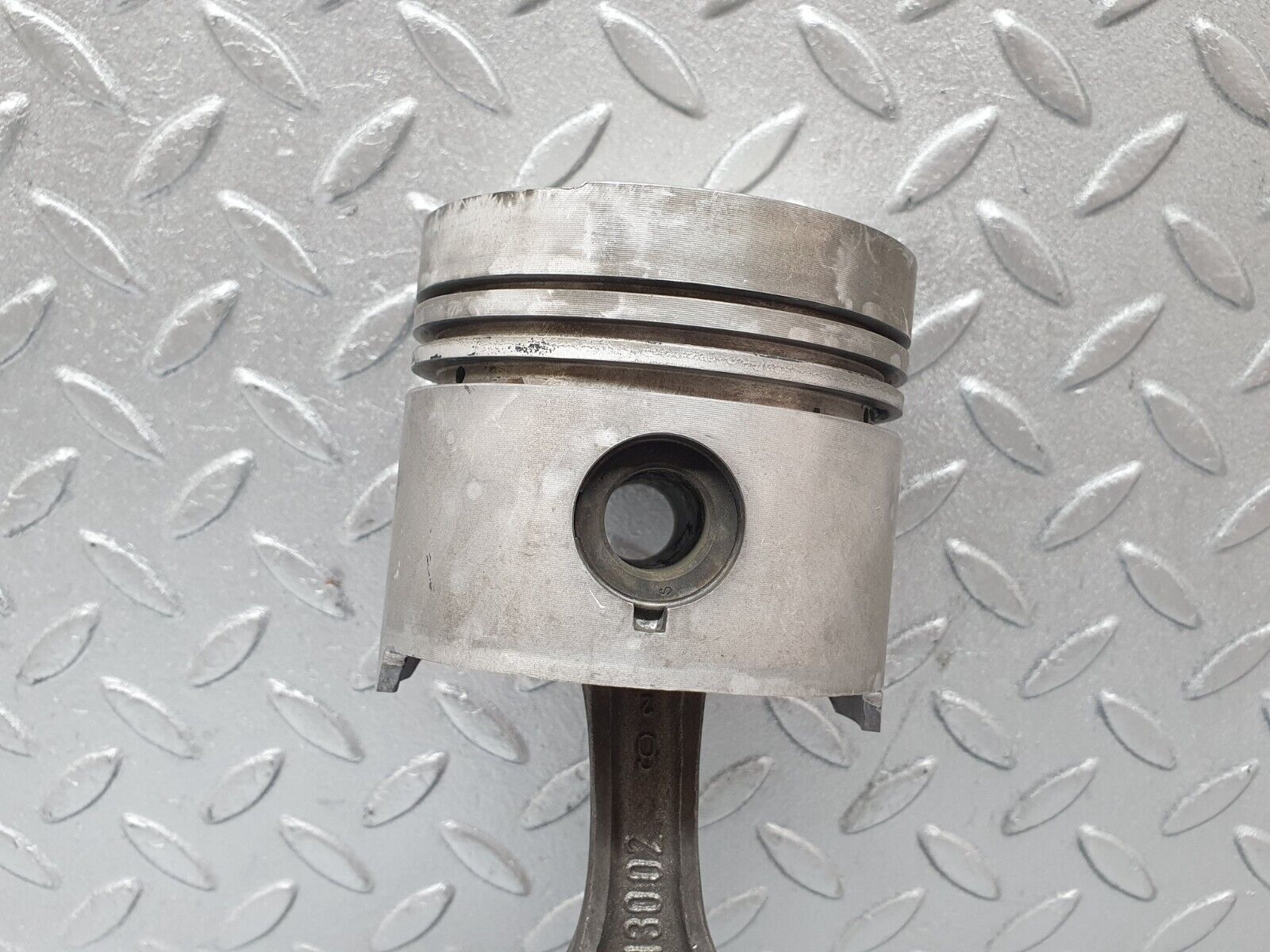 43870 Mercedes-Benz W108 280SE Piston With Connecting Rod 87.47 mm 13002