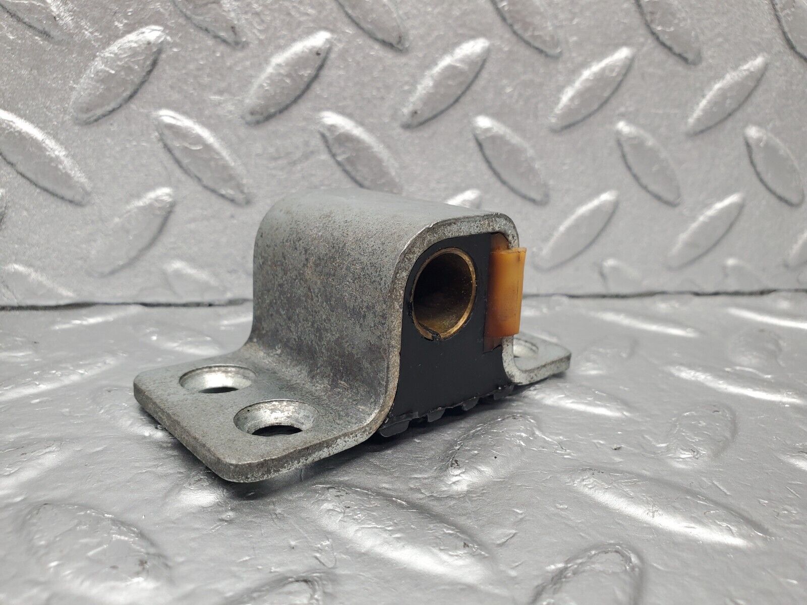 46475 Mercedes-Benz C123 280CE Coupe Right Door Lock Latch