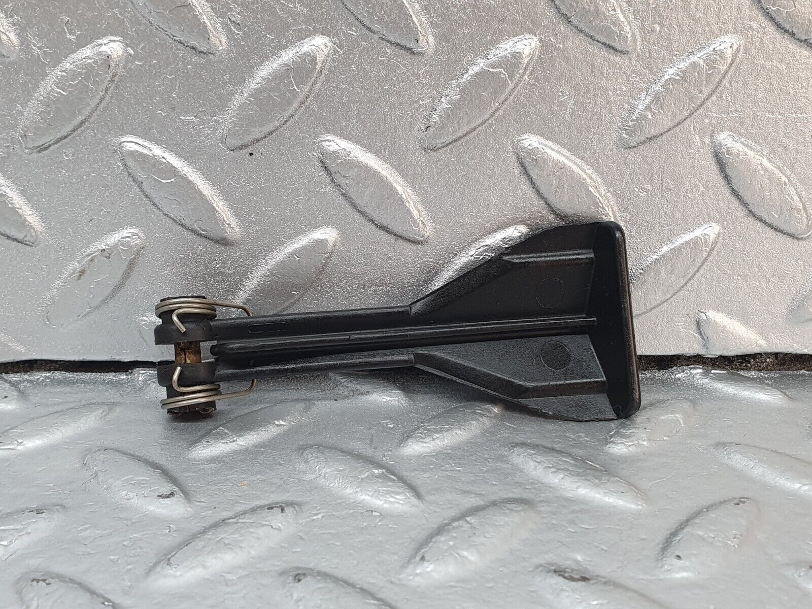 42319 Mercedes-Benz R129 320SL Coupe Bonnet Release Pull Handle 1298870127