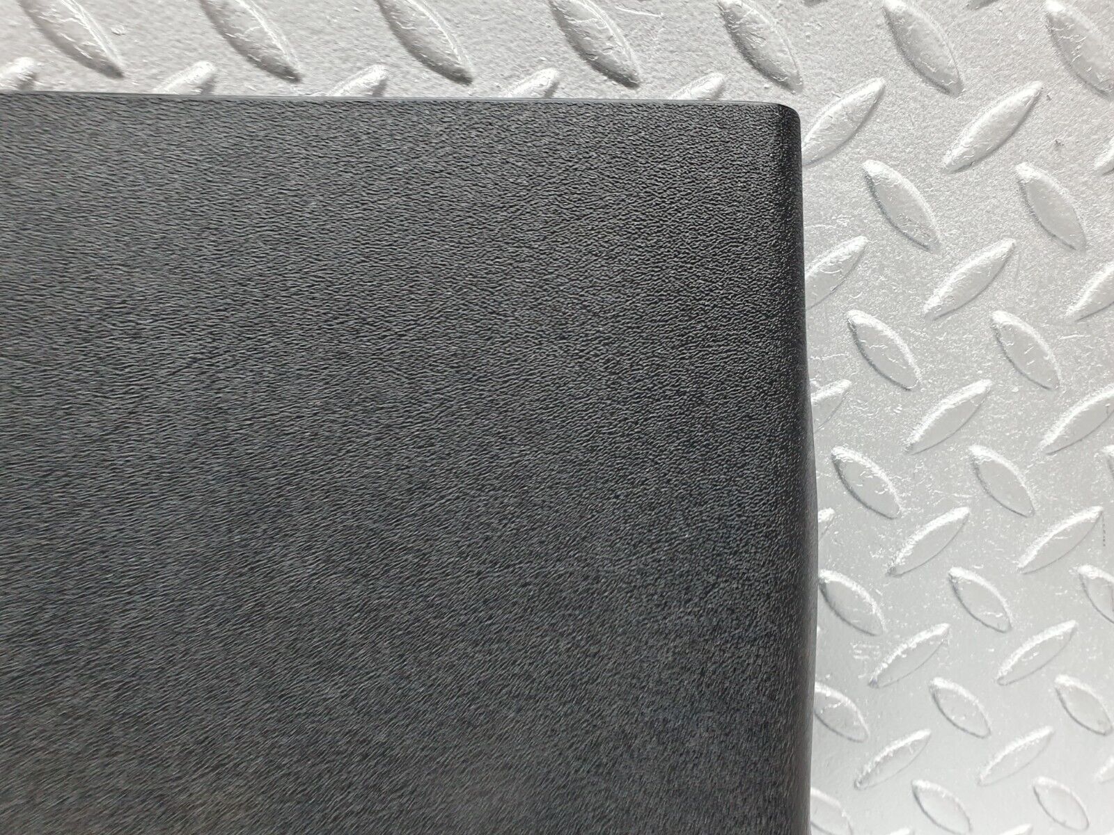 41777 Mercedes-Benz W202 C200 Front Right Kick Panel Black 2026800483