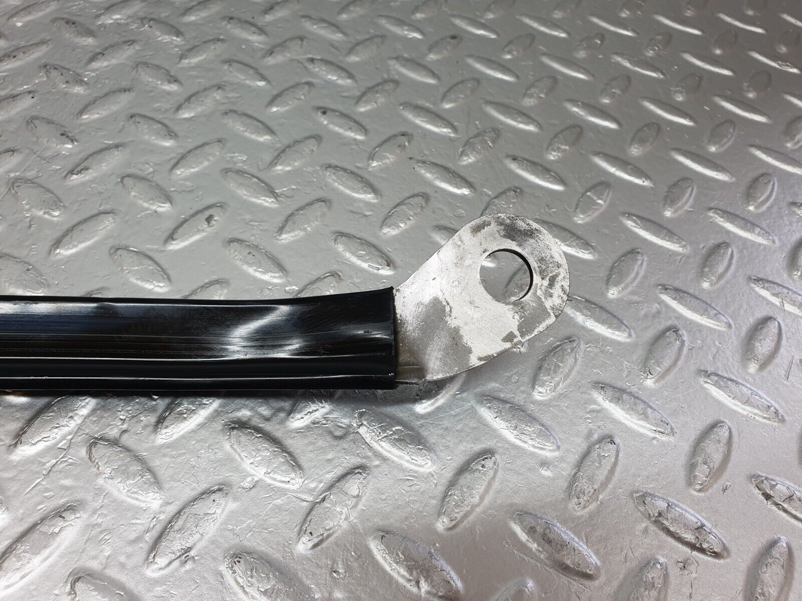 43830 Mercedes-Benz C126 380SEC Coupe Seat Belt Runner Pair