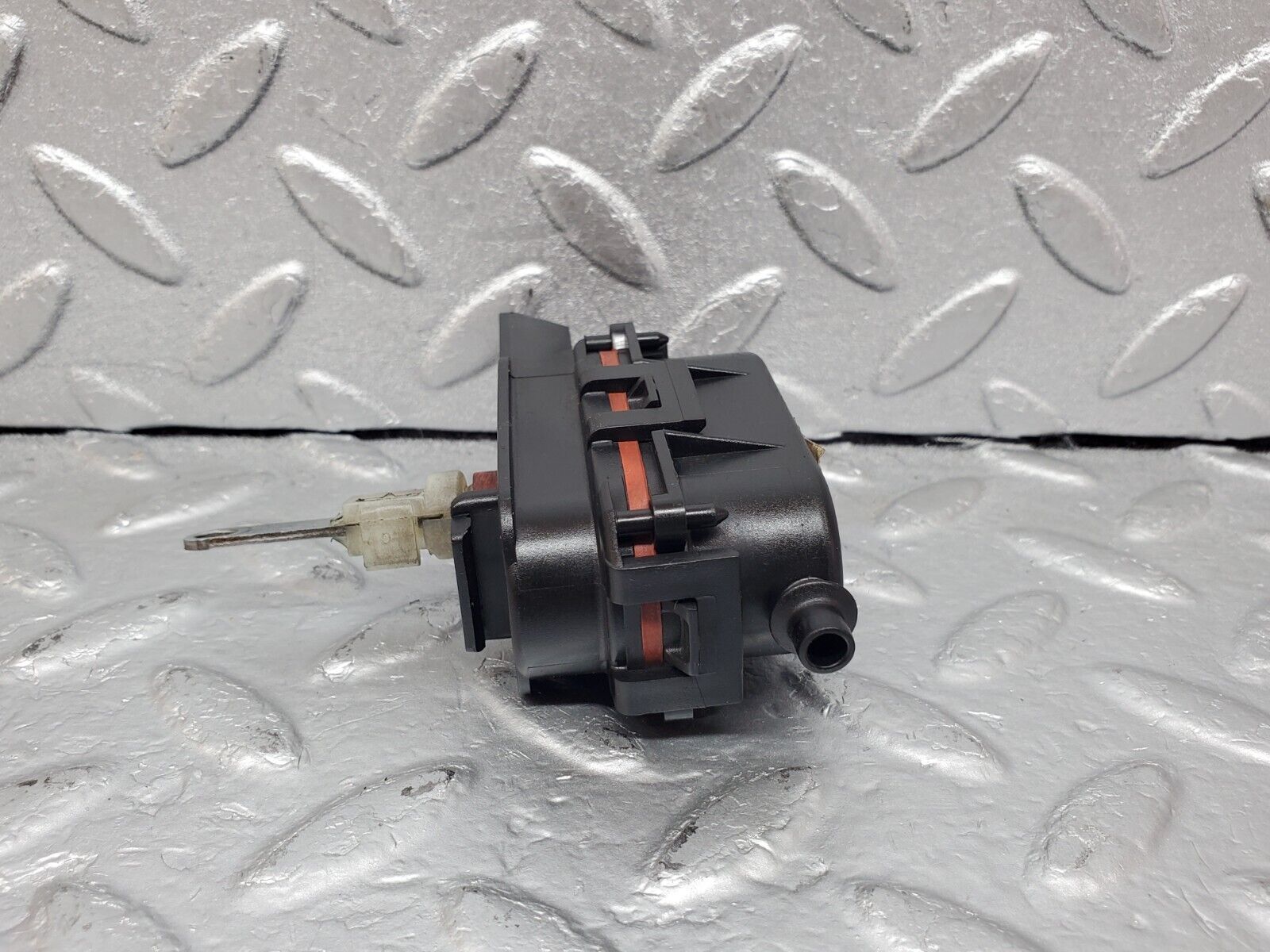 44912 Mercedes-Benz R129 300SL Coupe Heater Box Vacuum Actuator