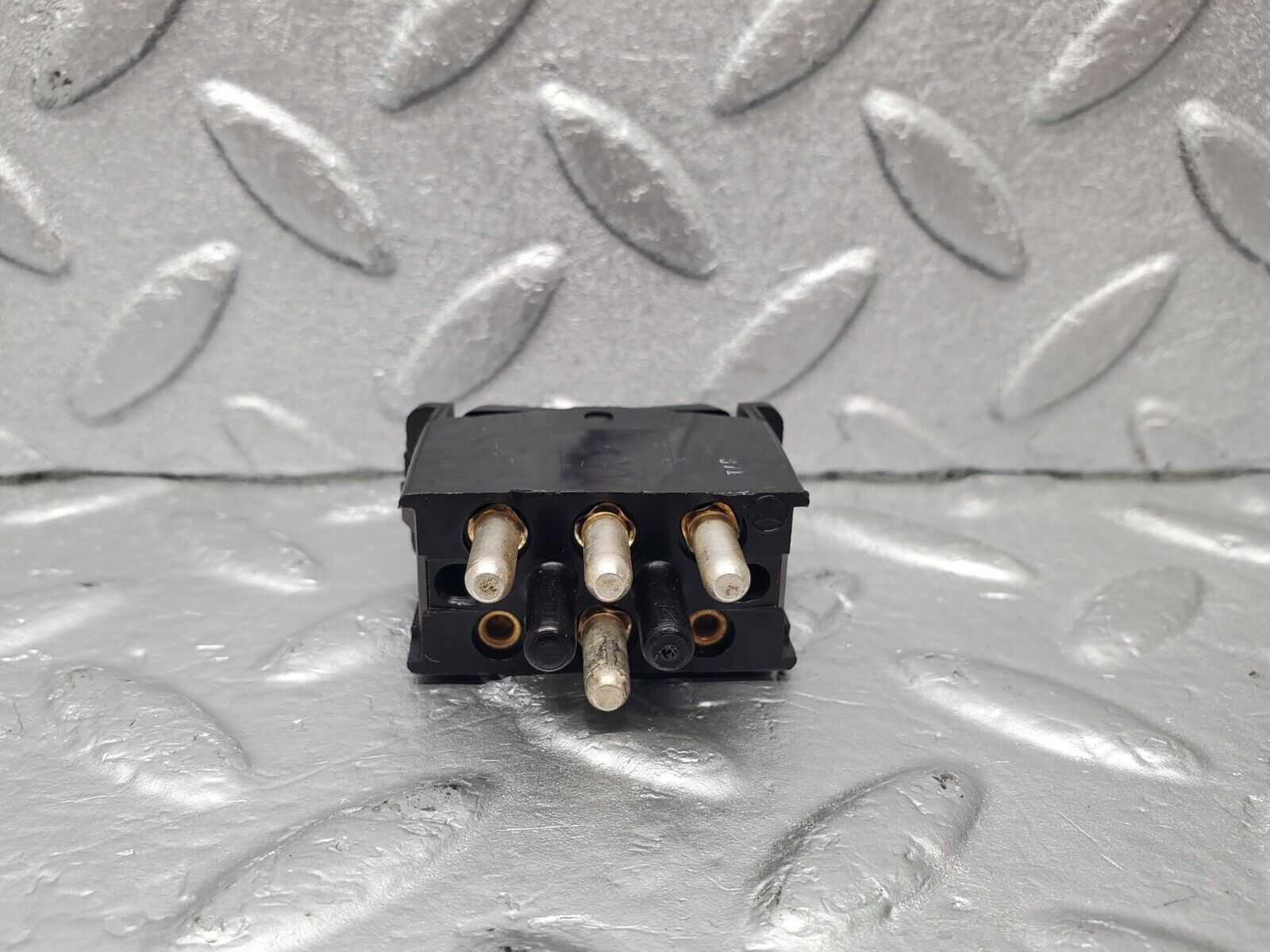 46545 Mercedes-Benz C123 280CE Coupe Sunroof Switch