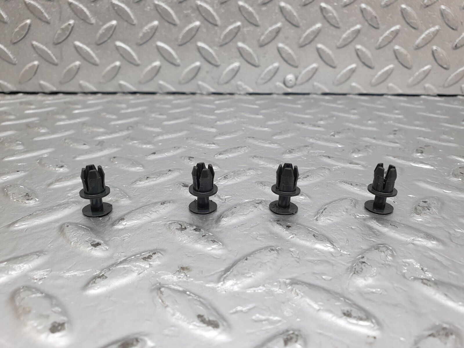 43895 Mercedes-Benz C123 230CE Coupe Glove Box 1236890491