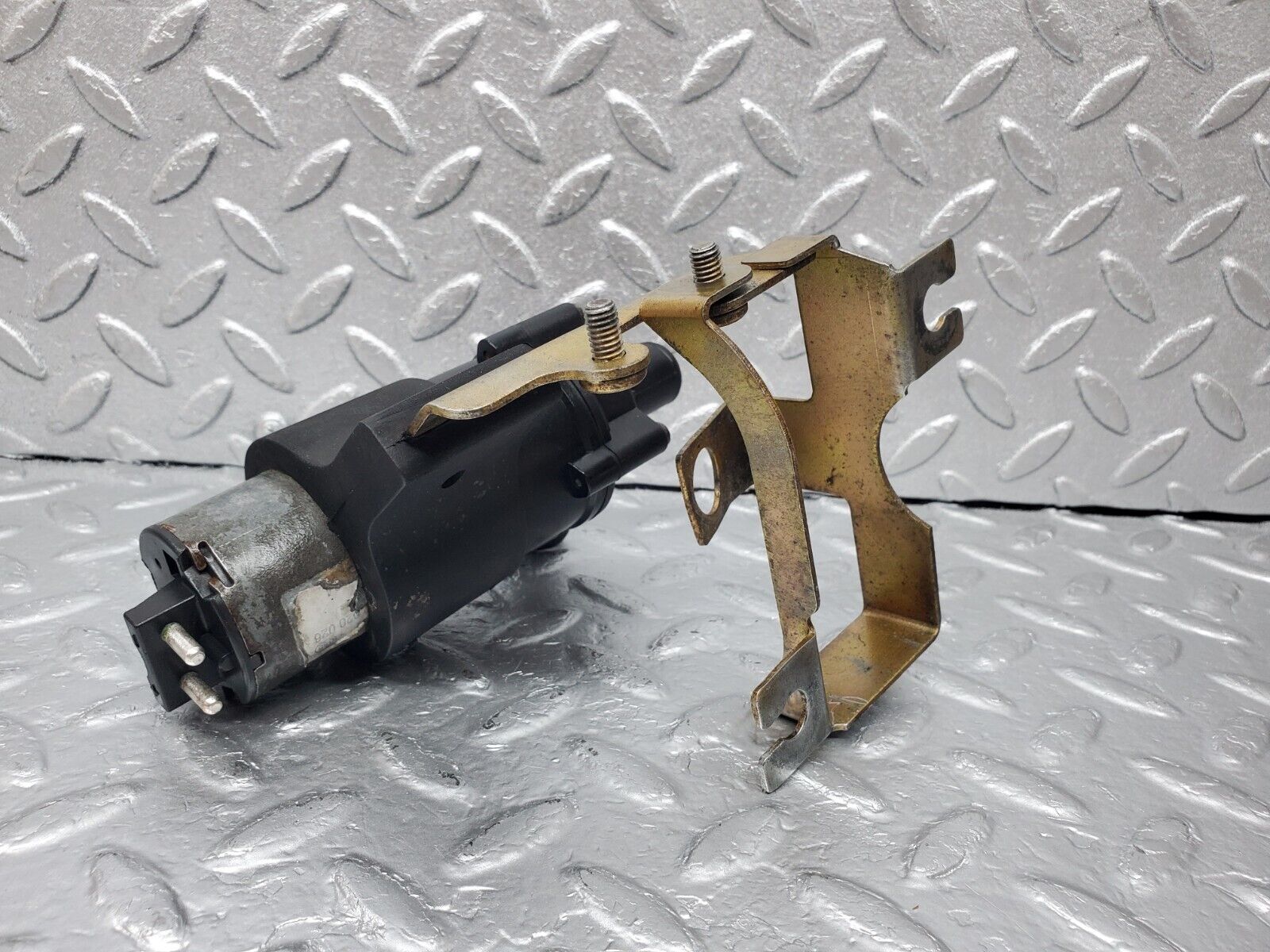 45091 Mercedes-Benz R129 300SL Coupe Heating Water Pump Bosch 0392020026