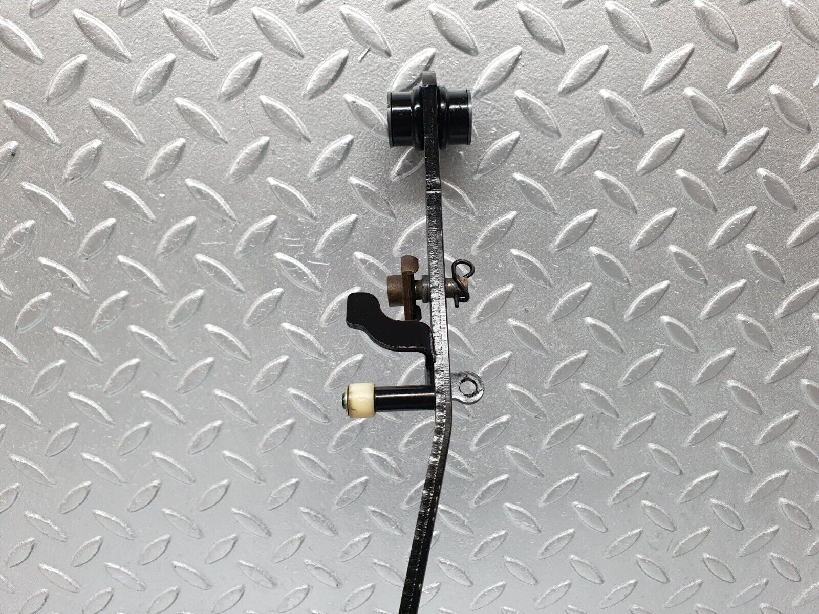 41967 Mercedes-Benz W202 C200 Brake Pedal With Rubber 1232910082