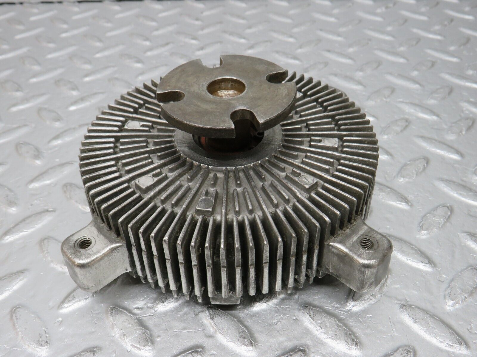 32769 Mercedes-Benz C107 R107 350 V8 Engine Cooling Fan Clutch