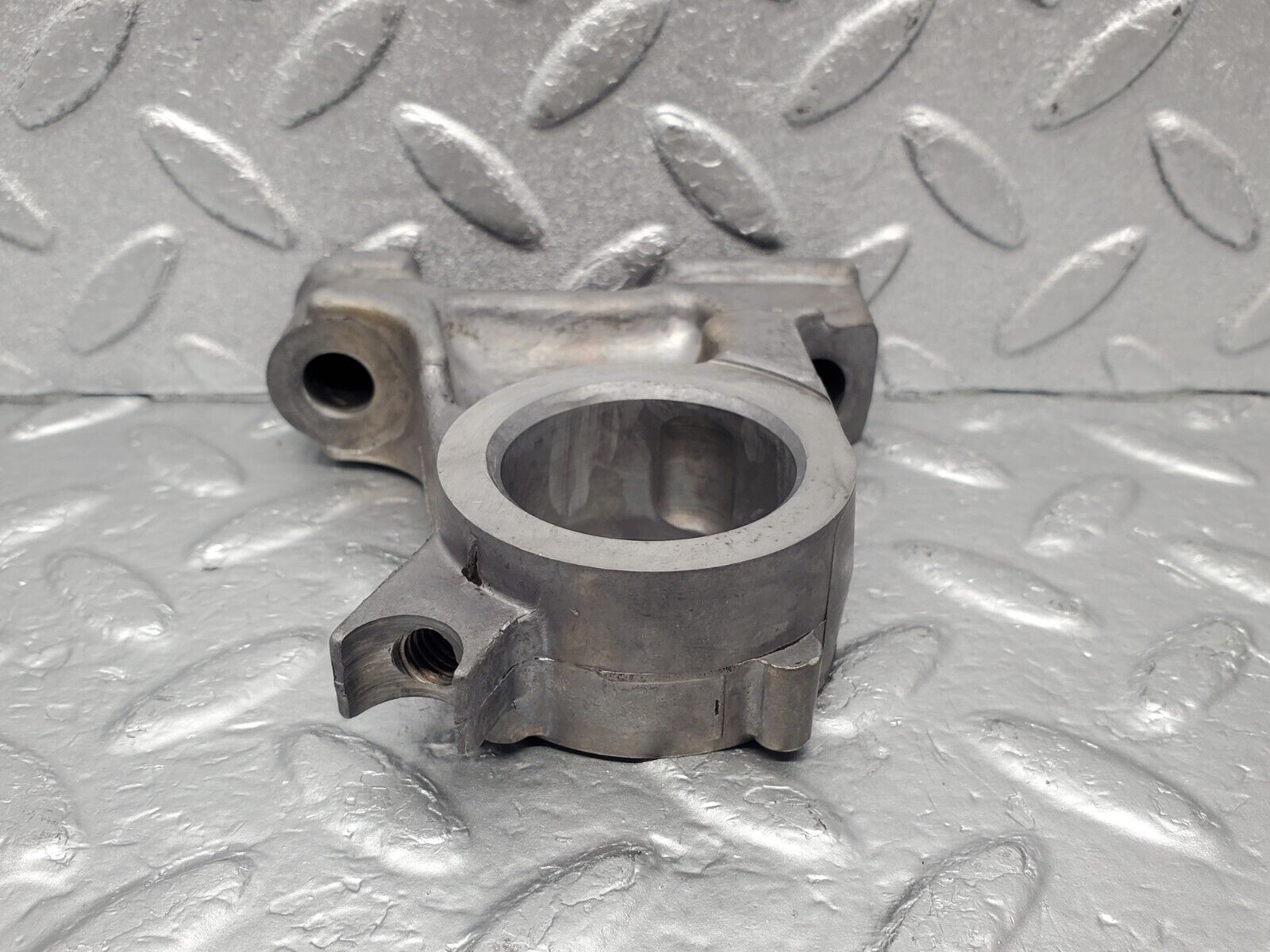 46260 Mercedes-Benz W126 420SE Camshaft Tower Bearing 1160513610