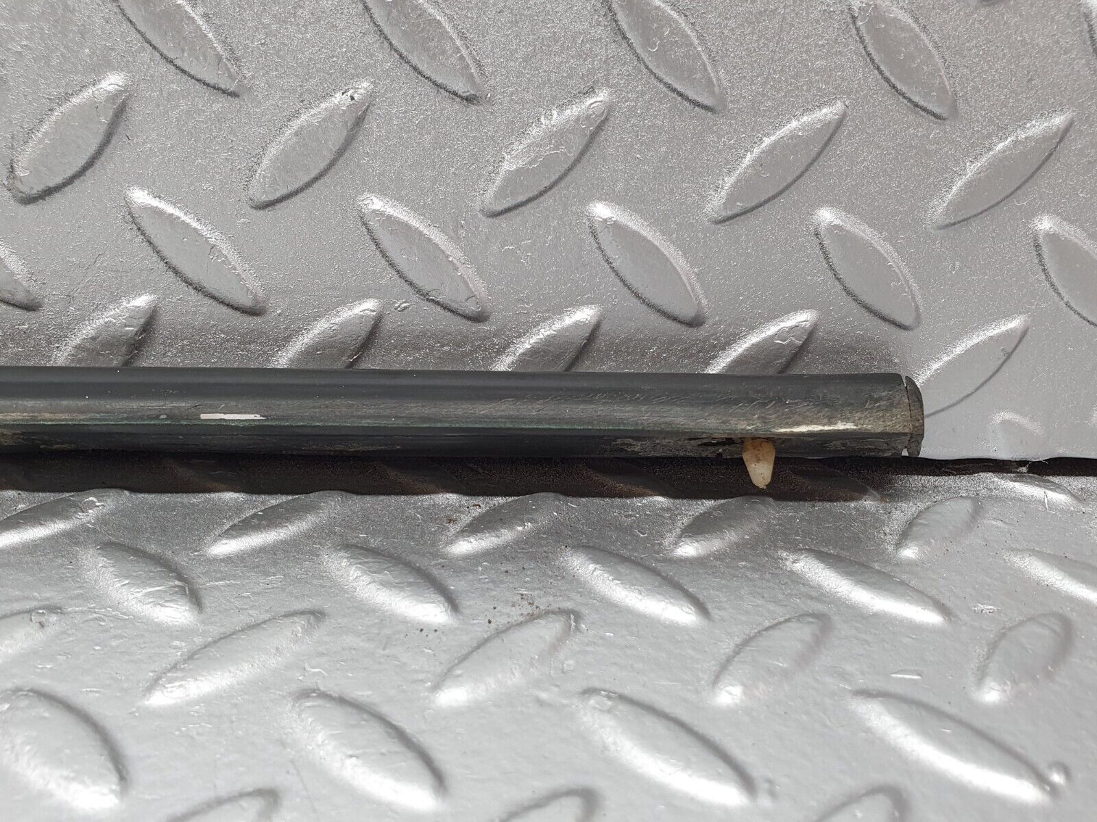 43458 Mercedes-Benz W108 280SE Rear Left Door Centre Moulding Trim