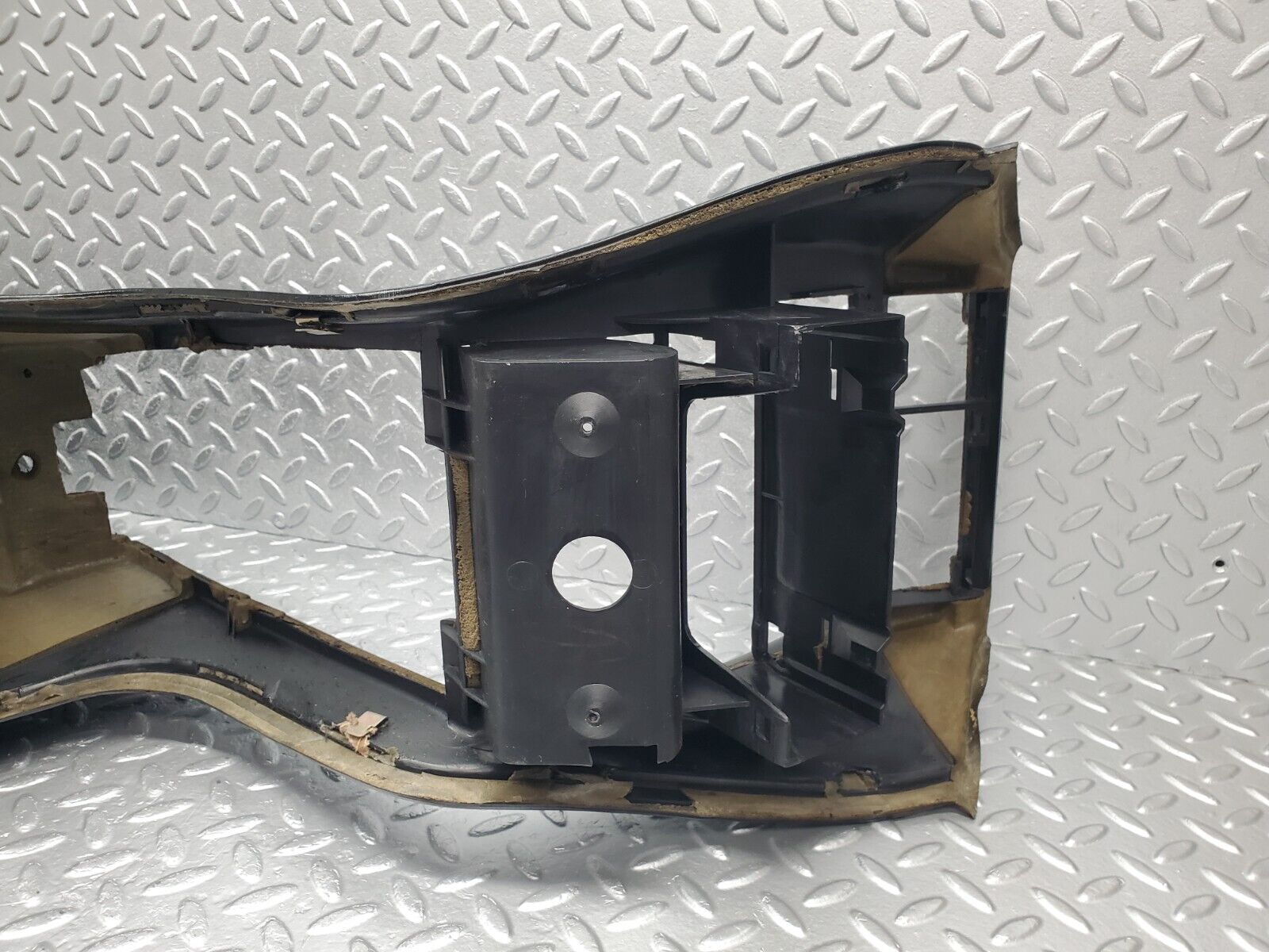 46496 Mercedes-Benz C123 280CE Coupe Centre Console Black