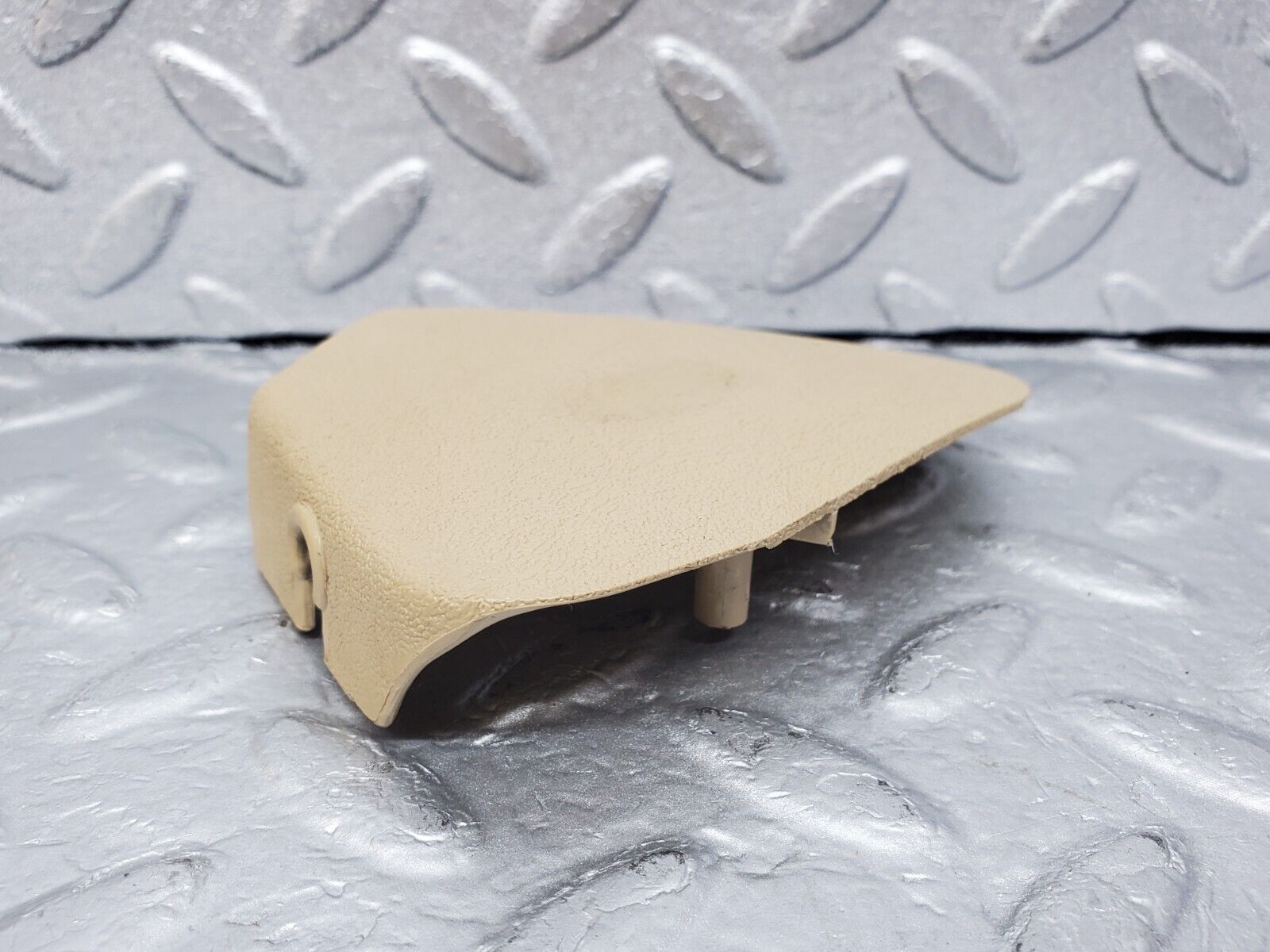 45970 Mercedes-Benz W126 420SE Front Seat Cover Trim Beige 1269182030