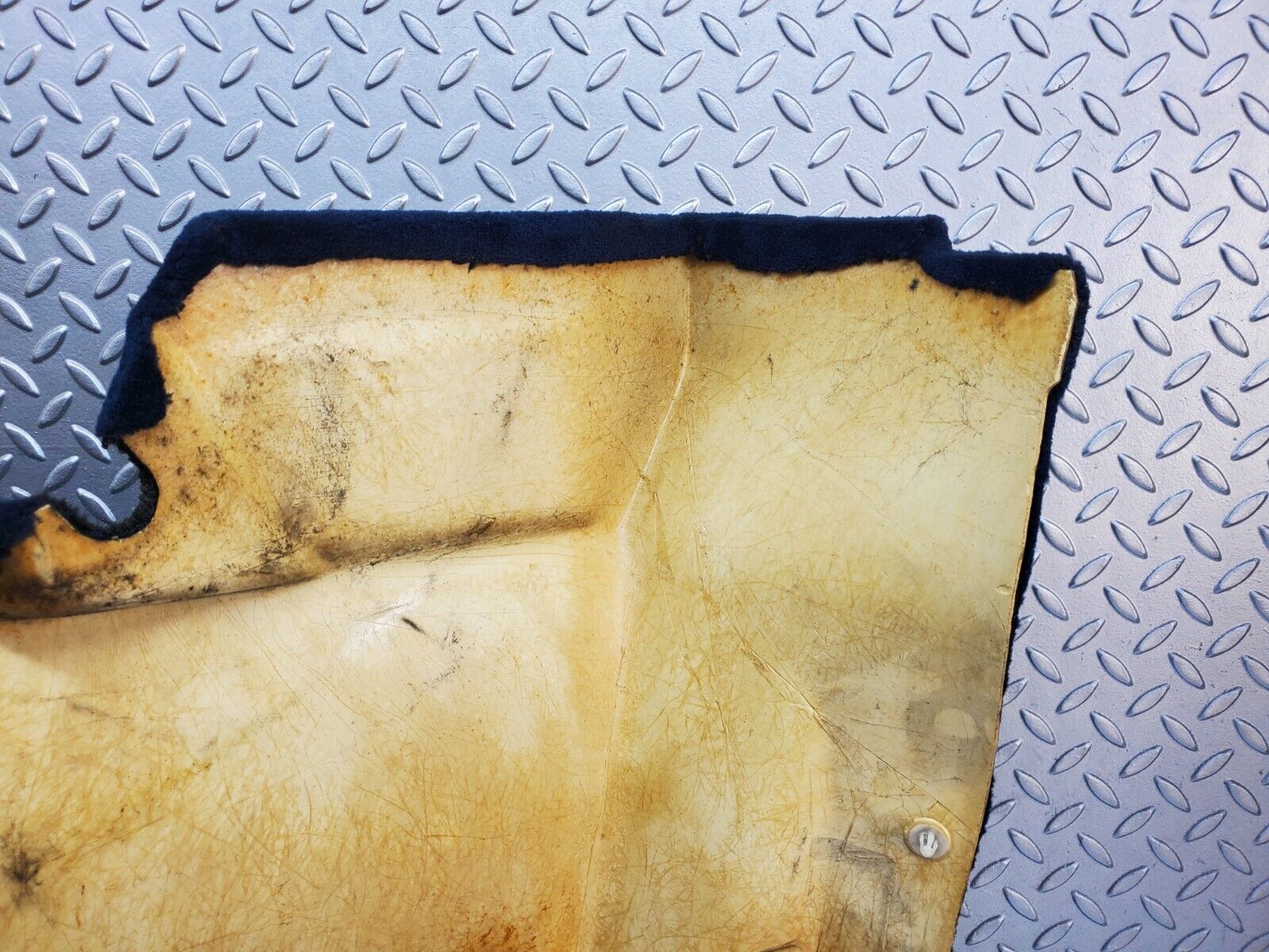 45115 Mercedes-Benz R129 300SL Coupe Rear Left Wall Carpet Blue