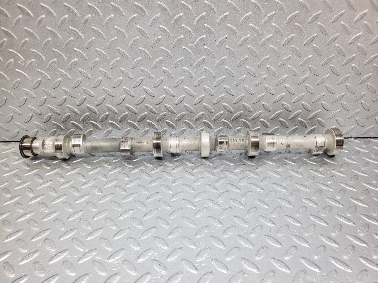 45432 Mercedes-Benz 280E M110.988 Camshaft Exhaust Side 11078