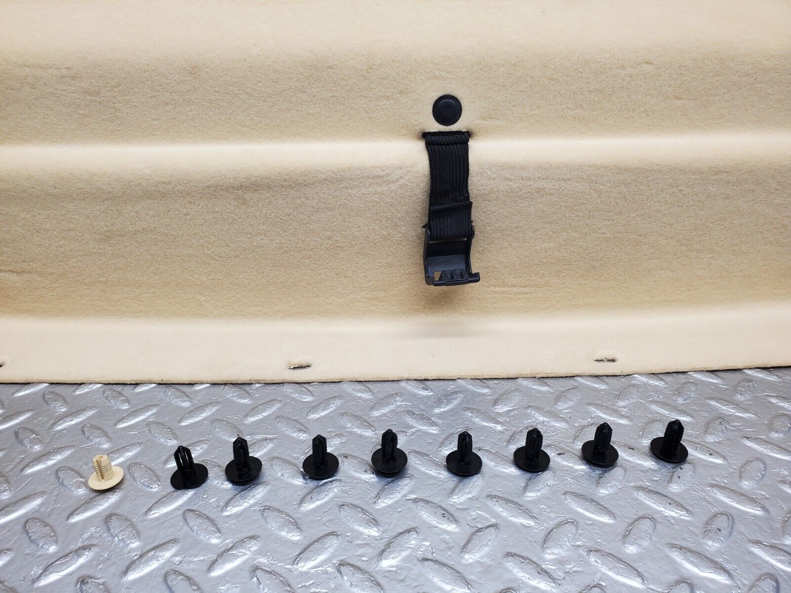 46862 Mercedes-Benz R129 320SL Coupe Fuel Tank Cover Plate Carpet Beige 1296903741