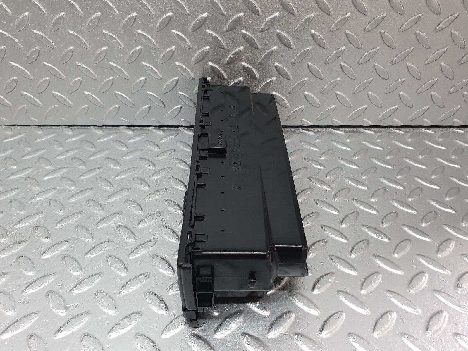 42163 Mercedes-Benz R129 320SL Coupe Dash Centre Air Vent 1298300354