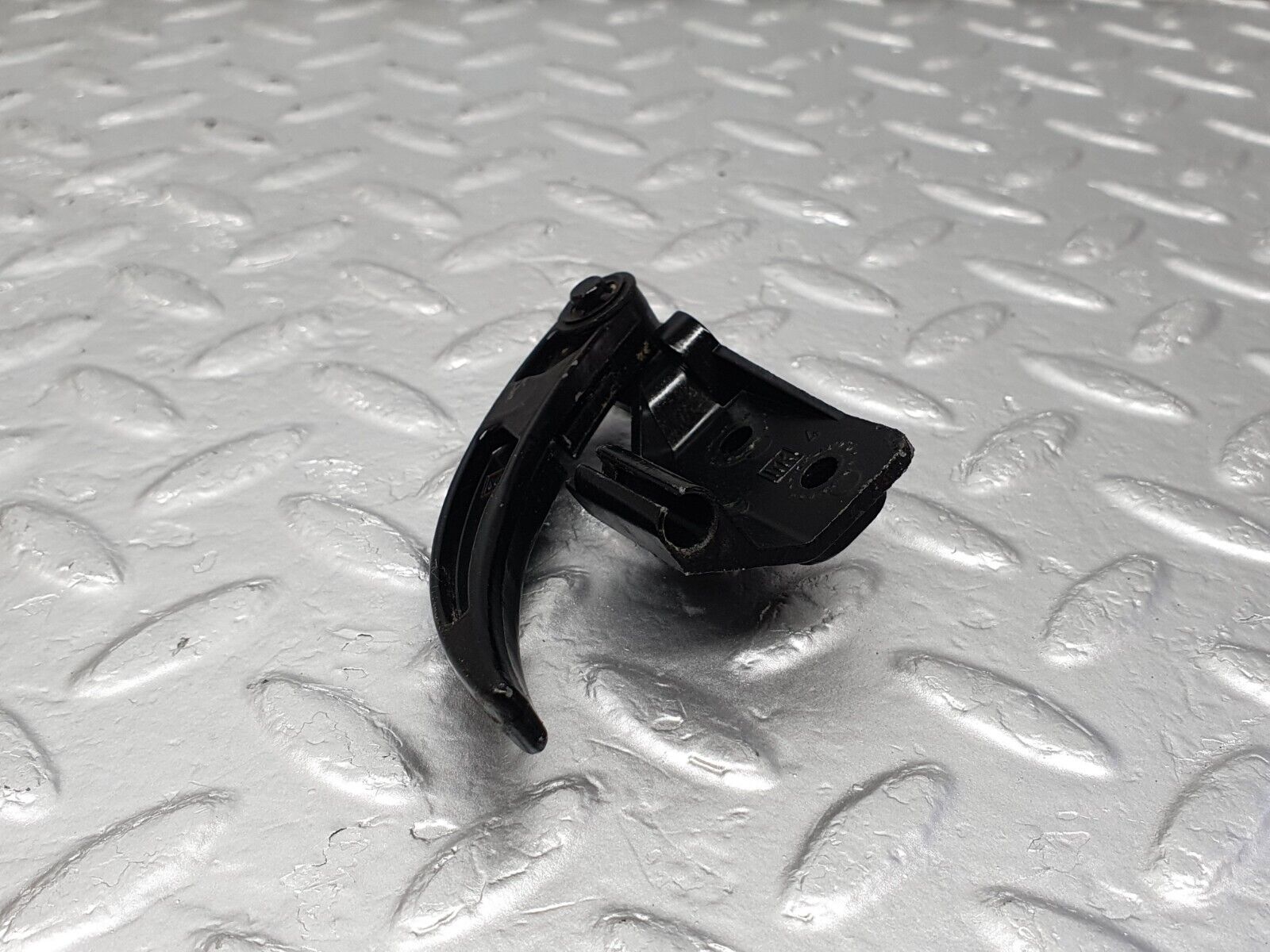 43182 Mercedes-Benz W108 280SE Hood Opener Bonnet Opener Release