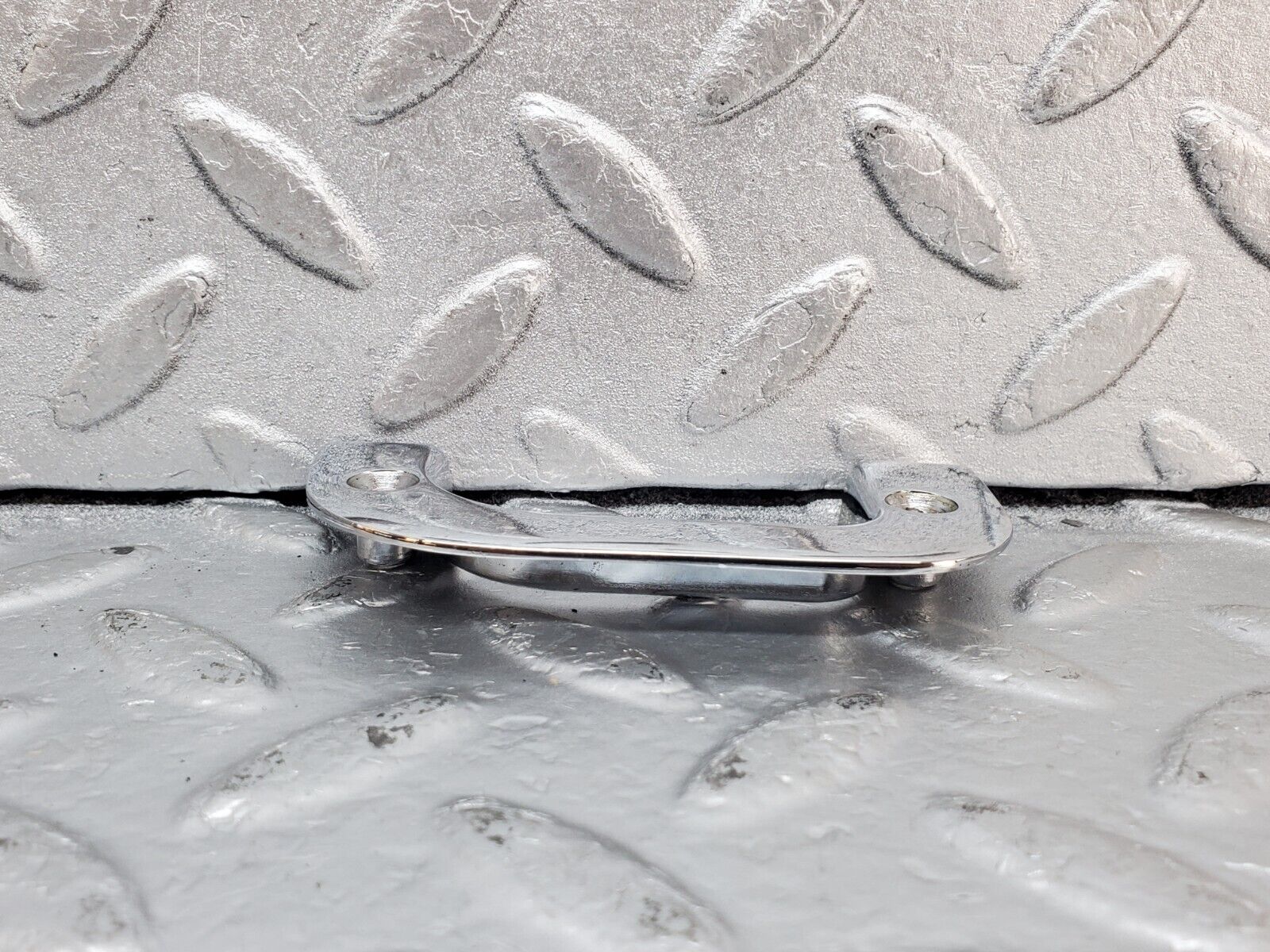 44389 Mercedes-Benz W123 280E Interior Chrome Door Latch Trim Right 1237230224