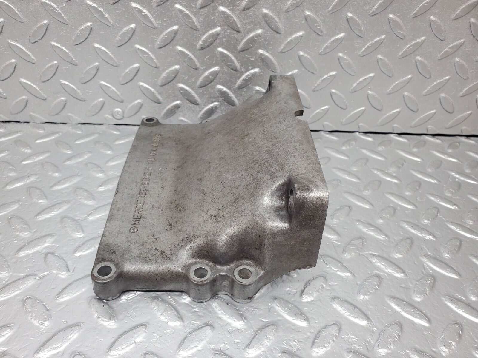 44303 Mercedes-Benz W123 280E Gearbox Support 1100140195