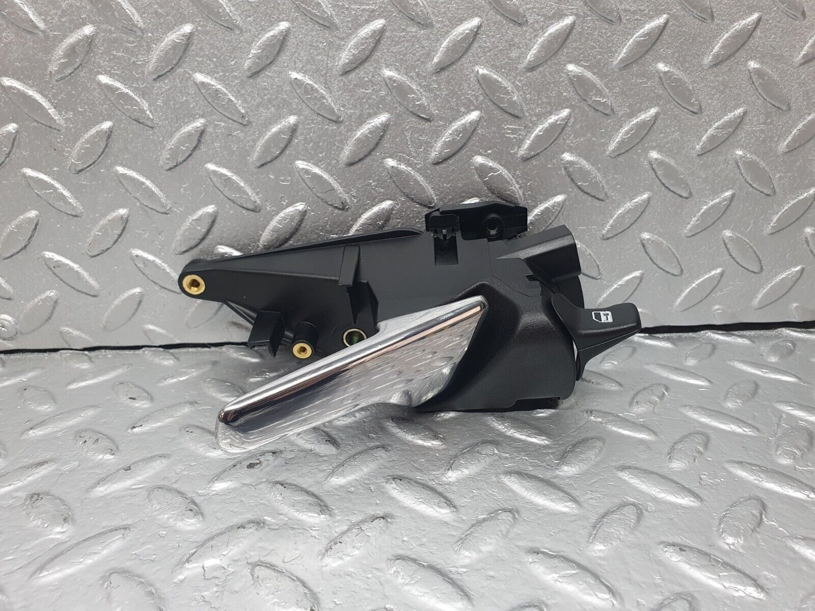 42477 Mercedes-Benz R129 320SL Coupe Left Door Interior Handle