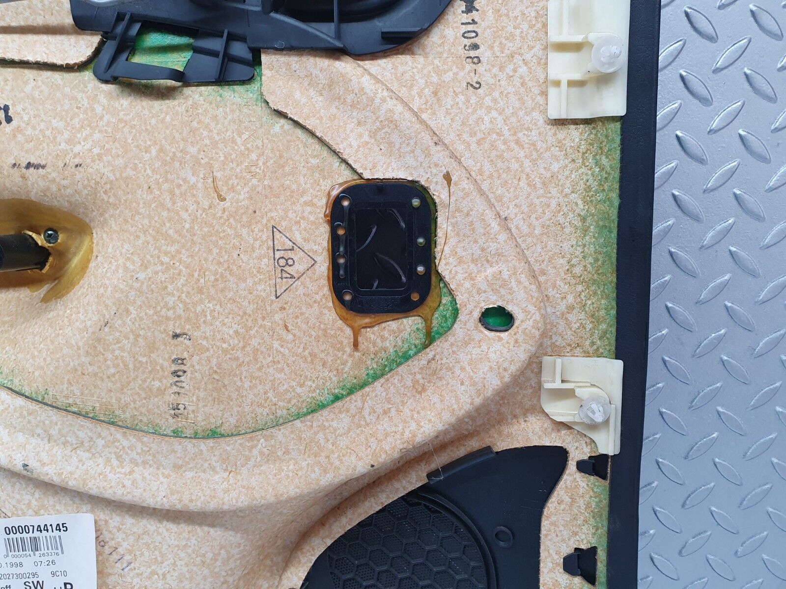 41774 Mercedes-Benz W202 C200 Rear Right Door Card 2027601461