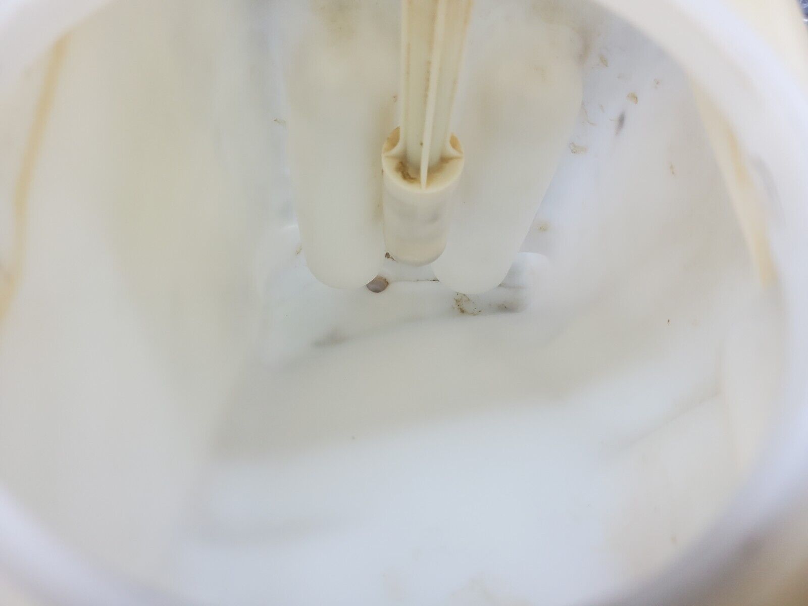 44769 Mercedes-Benz W124 220E Windscreen Washer Fluid Reservoir 1248691020 1248690272 1295400217