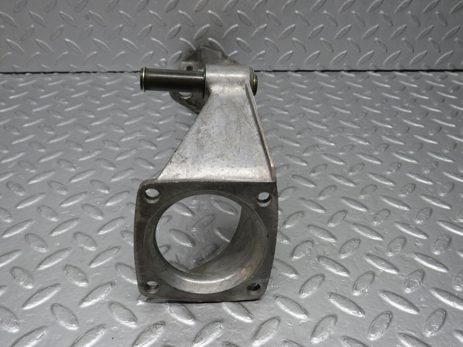 39110 Mercedes-Benz R107 500SL Brake Pedal Bracket 1072941101