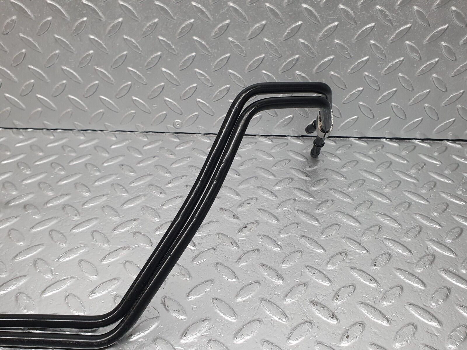 41987 Mercedes-Benz W202 C200 Oil Cooling Pipe