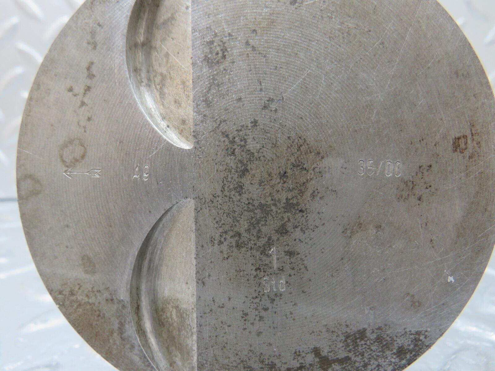 33037 Mercedes-Benz C107 R107 350 V8 Piston With Connecting Rod 92mm 11607