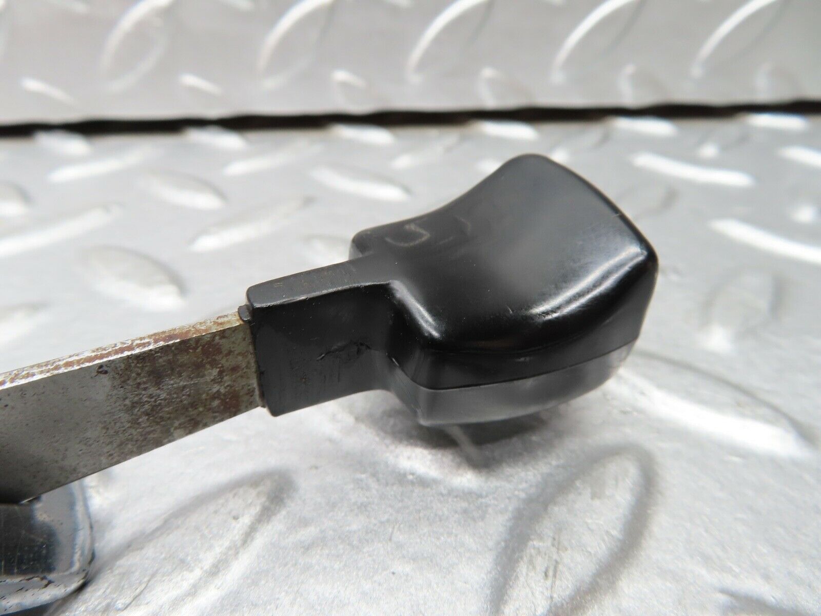 20562 Mercedes-Benz R107 450SL Right Seat Folding Lever