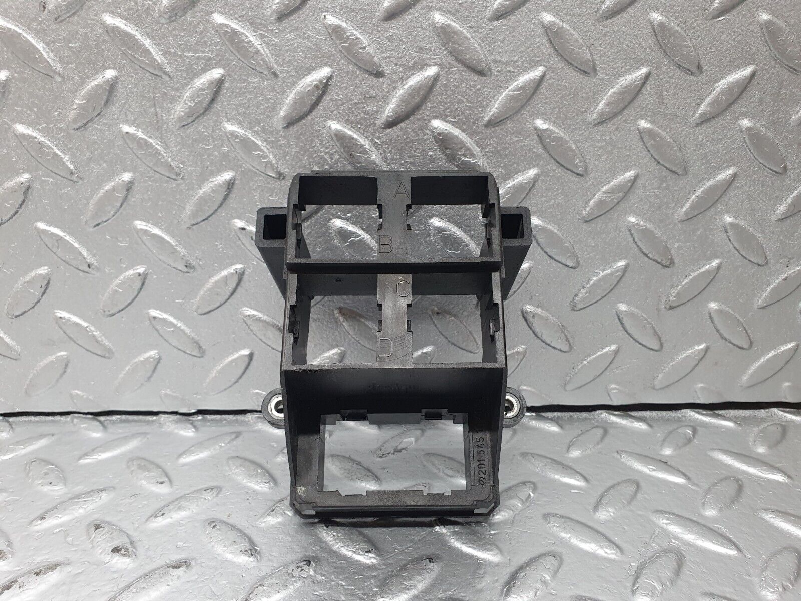 42771 Mercedes-Benz W201 190 2.0L Relay Box Cover 2015451040 2015450103