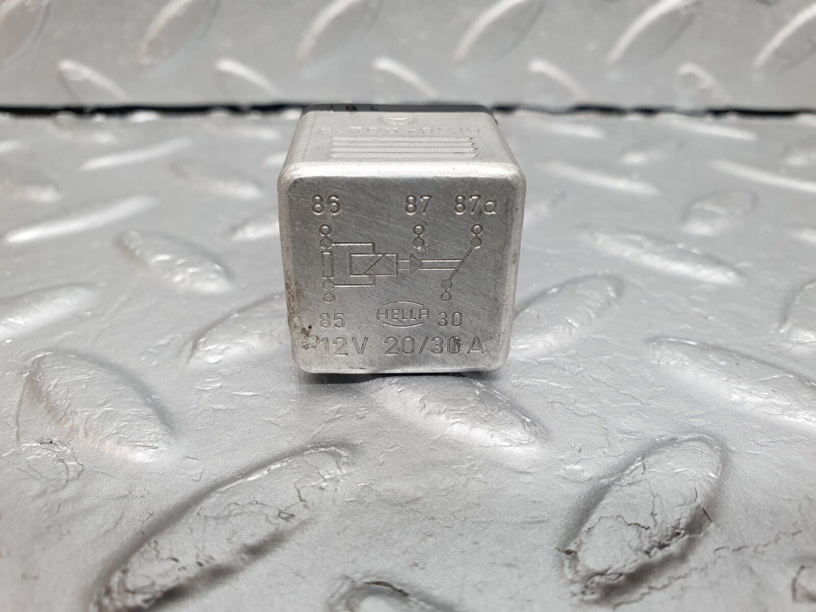 41643 Mercedes-Benz W124 200E Multi Purpose Relay 0015420219