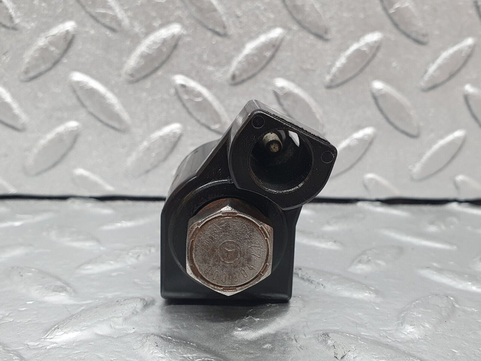 44077 Mercedes-Benz C123 230CE Coupe Automatic Gearbox Solenoid 722.401 0003041990