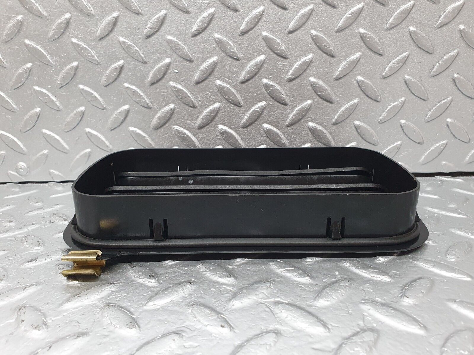 41605 Mercedes-Benz W124 200E Air Intake Vent 1248370230 1248370142